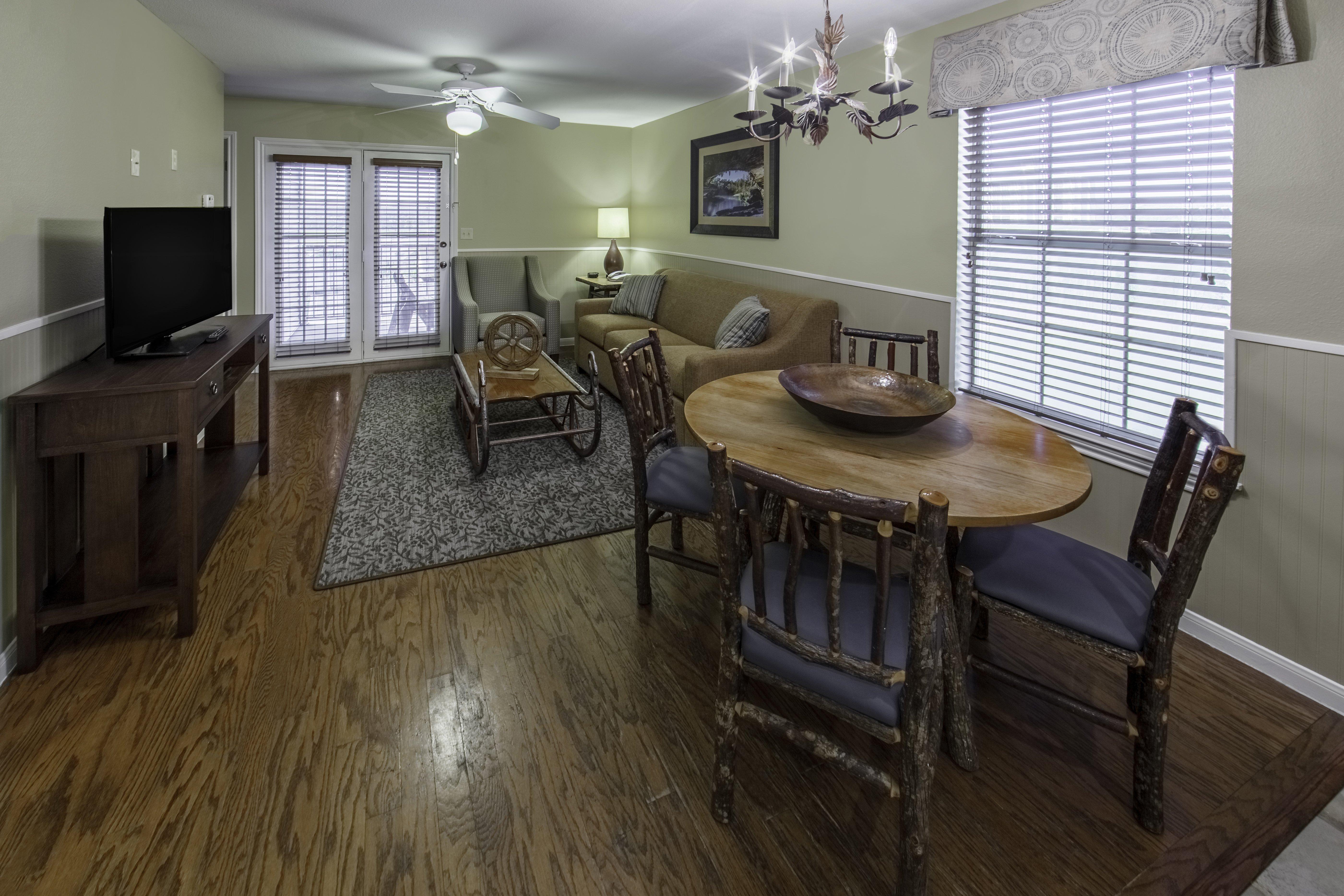 Holiday Inn Club Vacations Hill Country Resort At Canyon Lake Exteriör bild